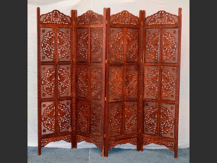 ORNATELY CARVED 4-DIVISION ROOM DIVIDER, 202 x 183cm