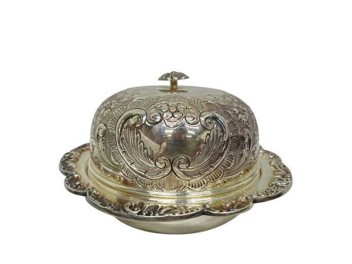 Vintage Hand-Chased English Silver Plated Covered Muffin Dish