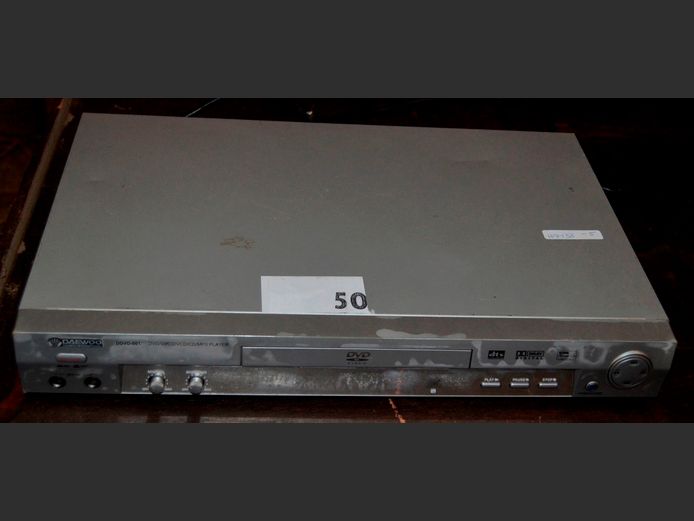 DAEWOO DVD PLAYER [Switches on, untested further]