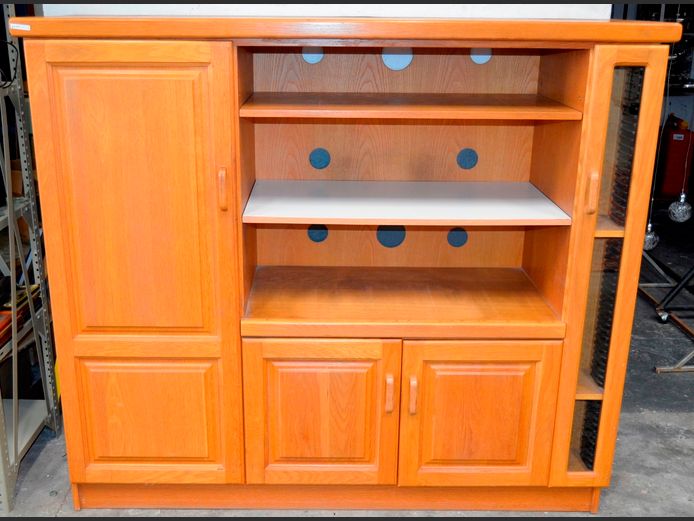 OAK FINISH ENTERTAINMENT UNIT, 158 x 48 x 138cm