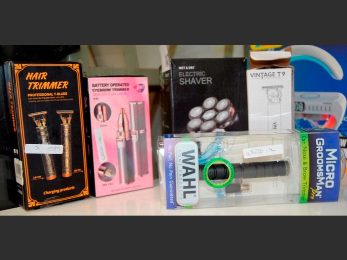 WET & DRY SHAVER, NOSE & EAR TRIMMER, etc [Untested]