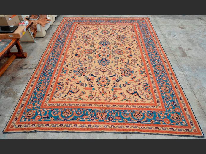 BEAUTIFUL PERSIAN CARPET, 500 x 330cm
