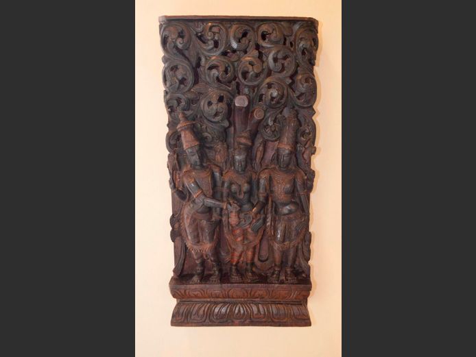 HEAVILY CARVED INDIAN WALL PANEL, 29 x 8 x 61cm