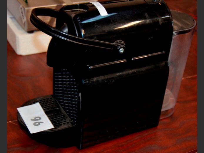 NESPRESSO COFFEE MACHINE [Switches on]