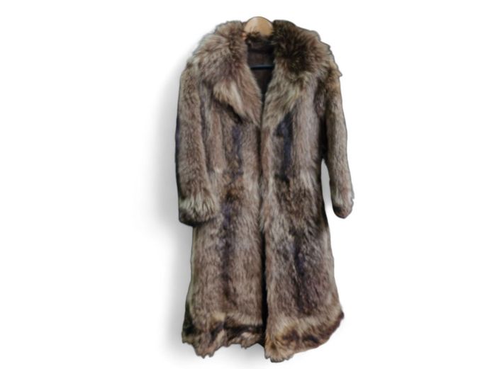 Luxurious 100% Narural Raccoon Fur Coat
