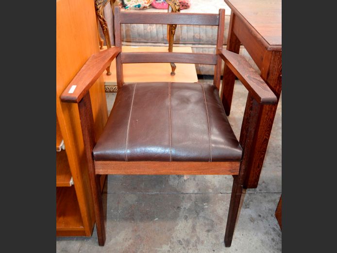 PARTRIDGE WOOD ARMCHAIR WITH BROWN LEATHER SEAT