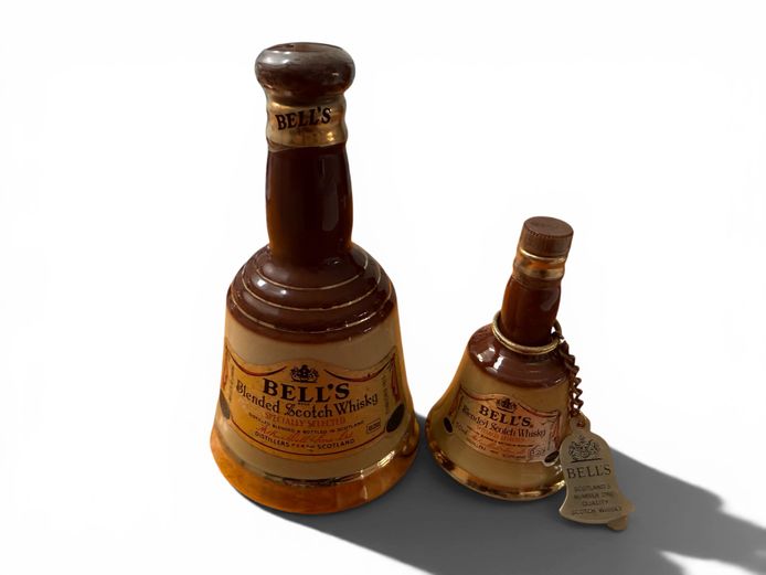 Bell’s Wade Decanter + Mini (With Tag)