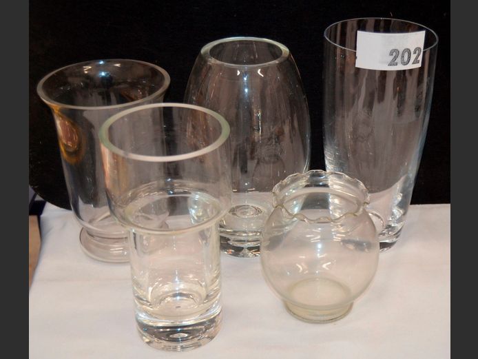 ASSORTED GLASS VASES