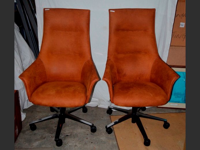 PAIR BROWN LEATHER SWIVEL OFFICE CHAIRS [4,5]