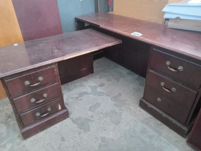 L-shaped Executive Office desk