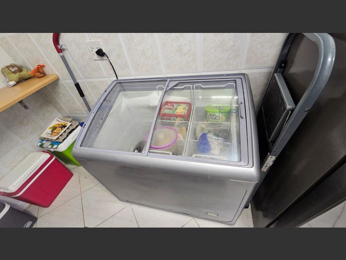 Display Freezer