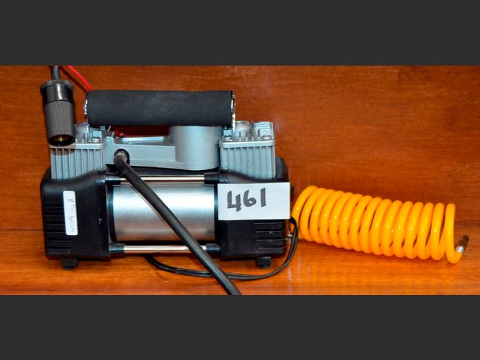 12V, 3 CYLINDER CAR COMPRESSOR [Untested]