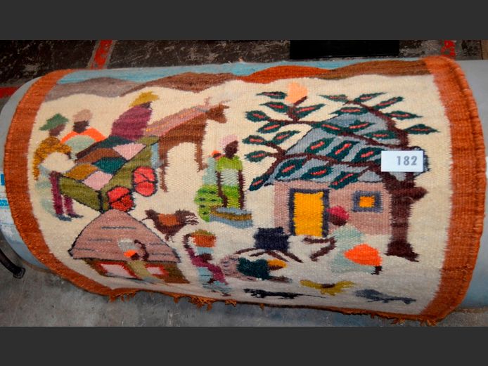 AFRICAN THEMED HAND MADE WOOL WALL HANGING, 102 x 98cm