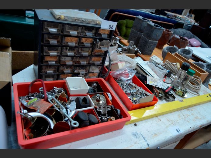 WALL MOUNT SCREW SORTER & CONTENTS, SPIRIT LEVEL, etc