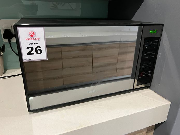 Microwave oven