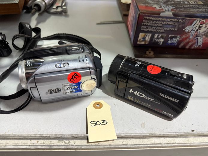 2x Camcorders 