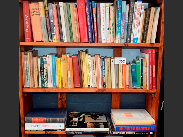 LOT ON 3 SHELVES: ASSORTED BOOKS