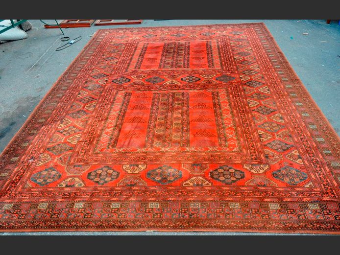 BURGUNDY, BLACK & BROWN PERSIAN CARPET, 400 x 300cm [Has worms]