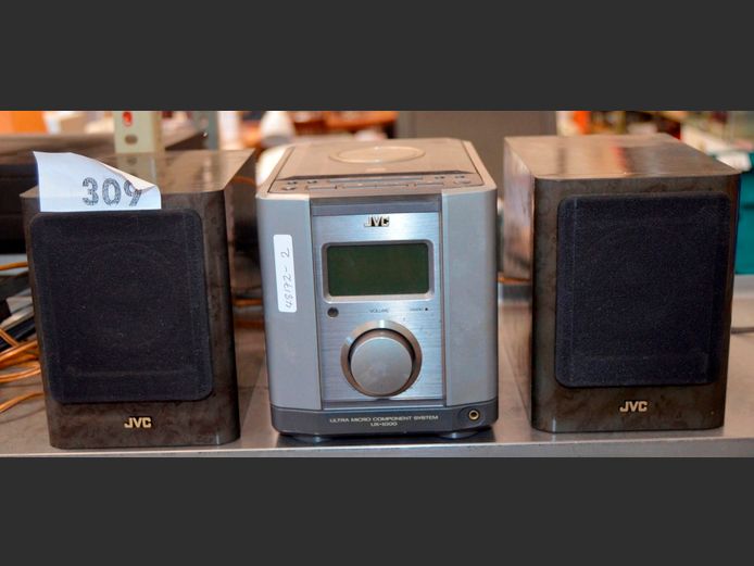 JVC ULTRA MICRO HI-FI WITH PAIR SPEAKERS [Faulty]