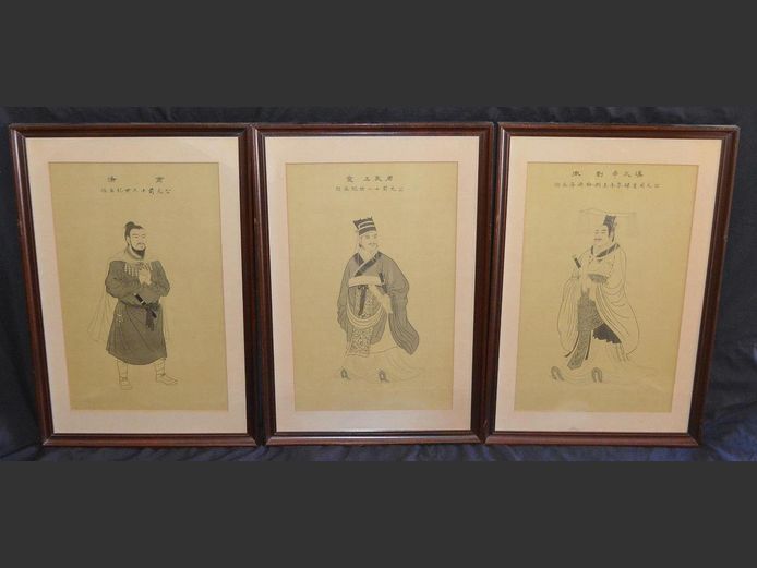 SET OF 3 ANTIQUE PRINTS OF CHINESE MEN, 50 x 31cm