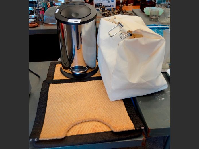 CHROME & LINEN LAUNDRY BASKET WITH COAT HANGERS, COIR BATH MAT SET & A STAINLESS STEEL PEDAL BIN [7,9]