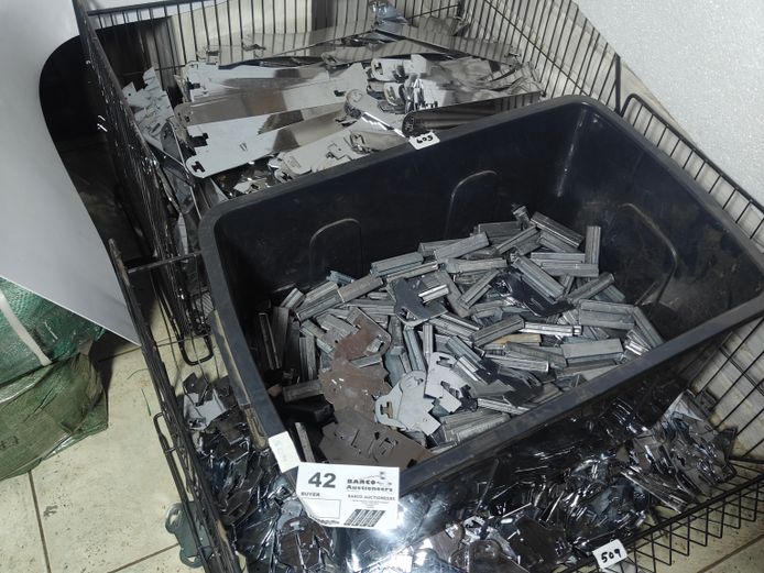 VARIOUS SHELVING BRACKETS
