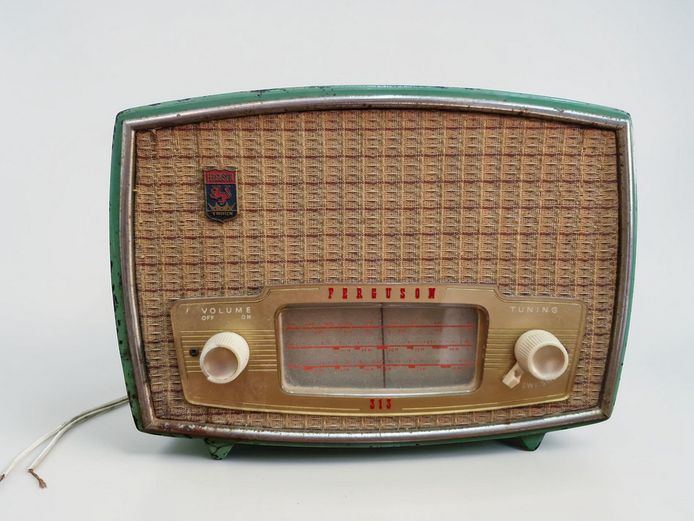Retro Ferguson 313 Valve Radio Made in England 1956