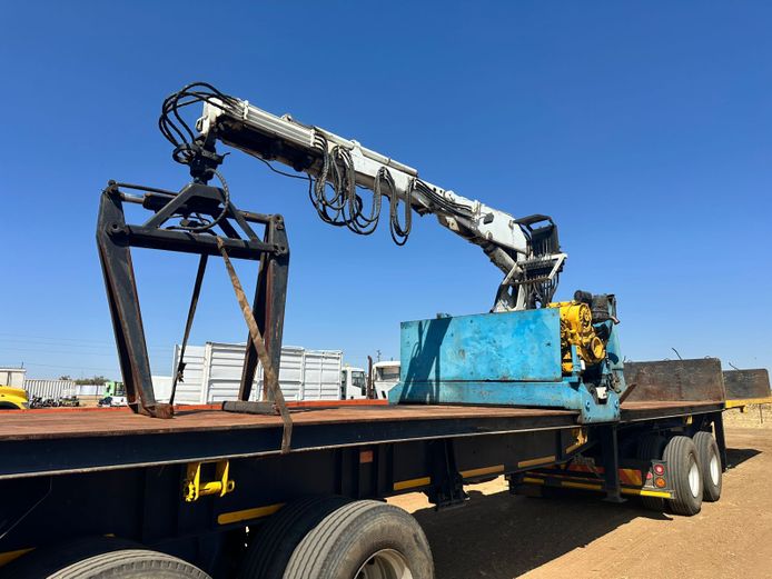 2004 Bussaf Superlink Trailer + Hiab 1600 Crane + Grab