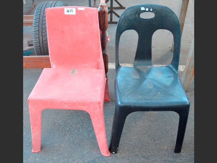 LOT OF 2: BLACK & RED PLASTIC CHAIRS [Weathered]