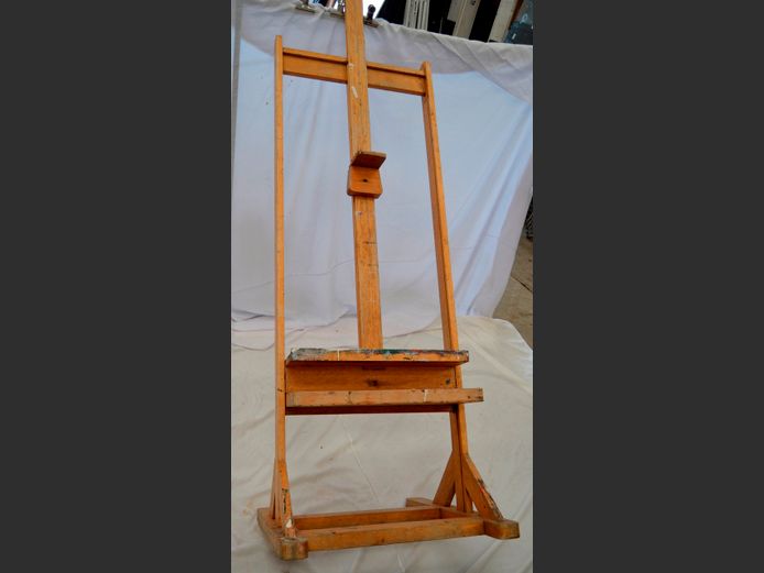 OAK ARTIST'S EASEL, 66 x 65 x 198cm