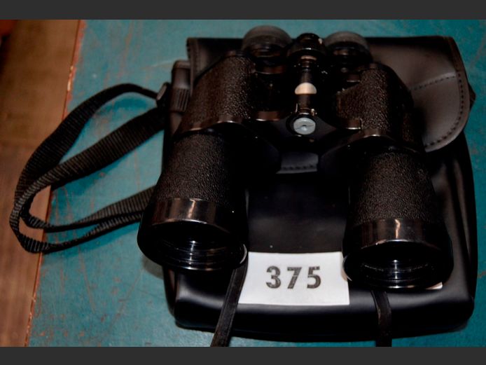 BINOCULARS WITH BAG