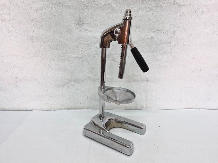 Heavy-Duty Chrome Manual Citrus Juicer Stand Press