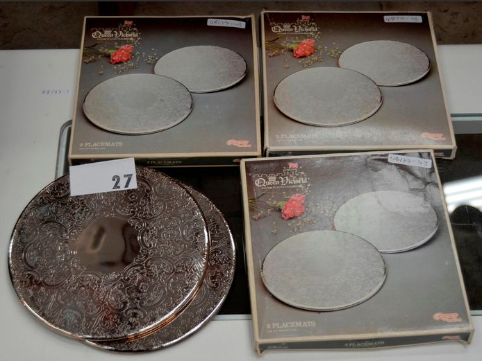 SET OF 6 "QUEEN VICTORIA" SILVER PLATE PLACEMATS, 20cm Diameter