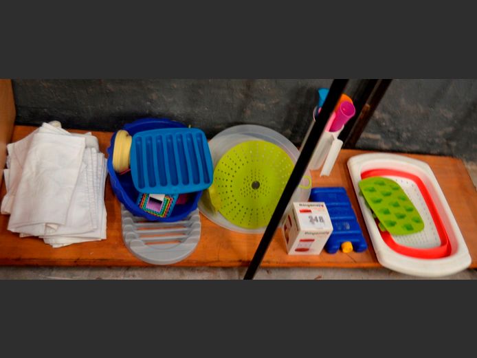 SILICONE ICE TRAYS, COOKIE CUTTERS, EGG PEELER, etc