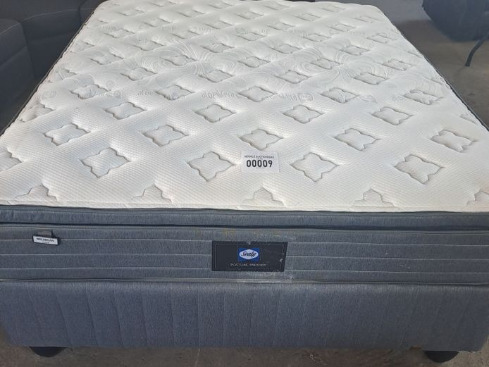 SEALY POSTURE PREMIER MICHIGAN QUEEN BASE SET 