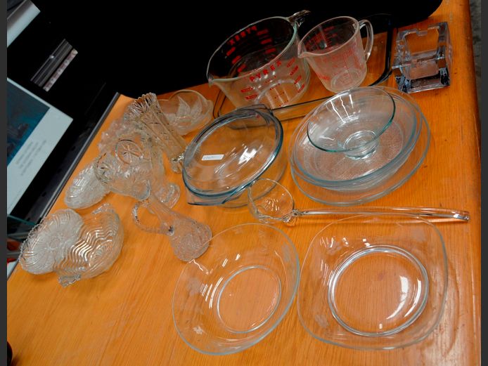 PYREX CASSEROLE DISH, PYREX MEASURING JUG, OVEN DISH, etc