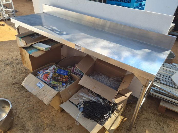S/STEEL TABLE