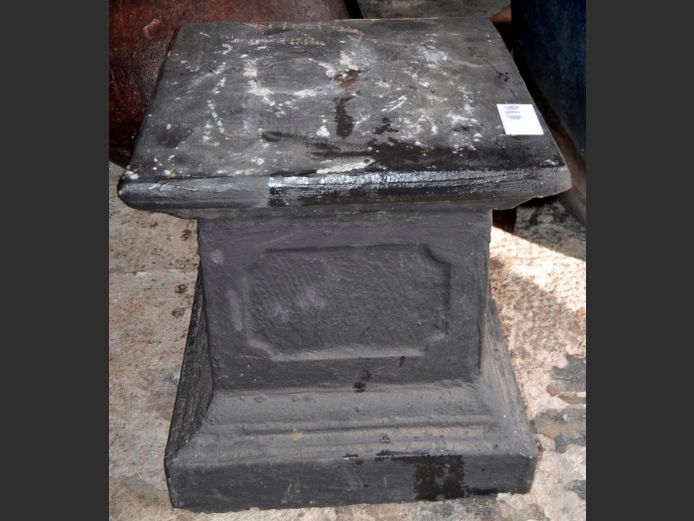 CONCRETE PLINTH, 43 x 43 x 45cm
