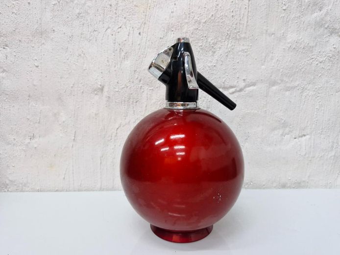 Vintage 1960s Sparklets Globemaster Soda Syphon