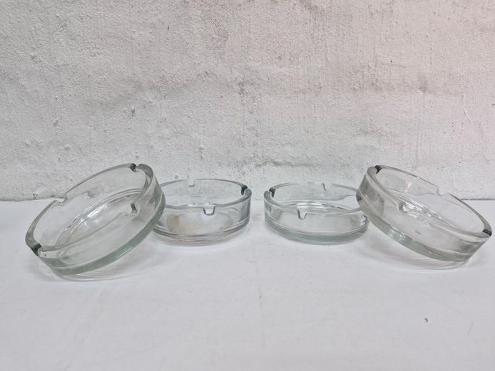 Set of 4 Clear Glass Round Ashtrays