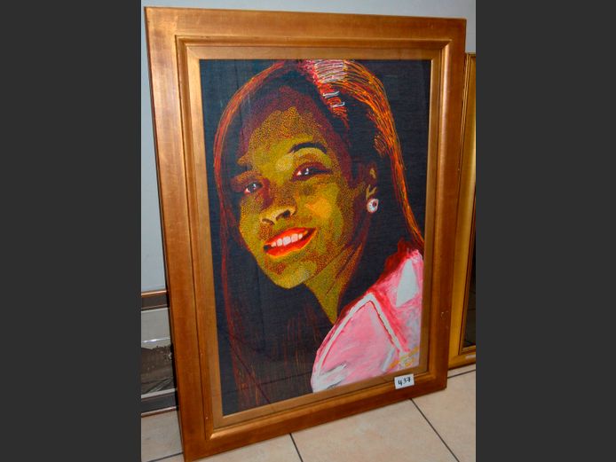 GILT FRAMED OIL ON DENIM "SMILING LADY" BY JAMES MUSOKE, 99 x 67cm