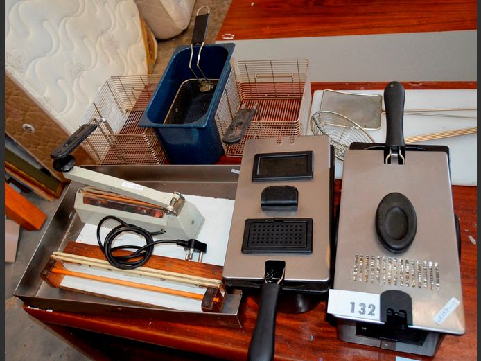 IMPULSE SEALER, CHIP FRYING BASKETS, CHOPPING BOARD, etc [Untested]