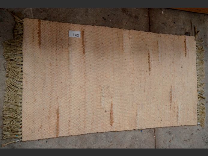 BEIGE & BROWN WOOL RUG, 120 x 65cm