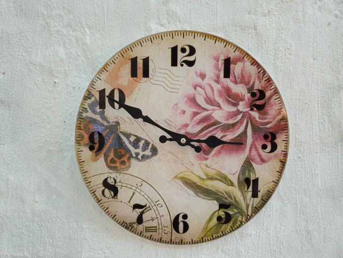 Floral Round Glass Wall Clock Peony Butterfly Quartz