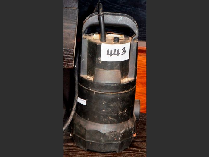 THOUSE WATER PUMP [Untested]