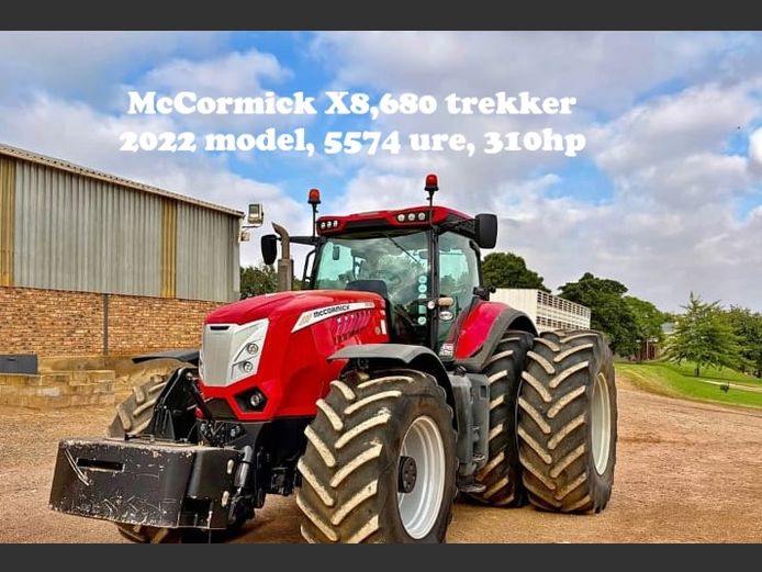 MCCormick X8680 310hp | Lemoenskop Plase 