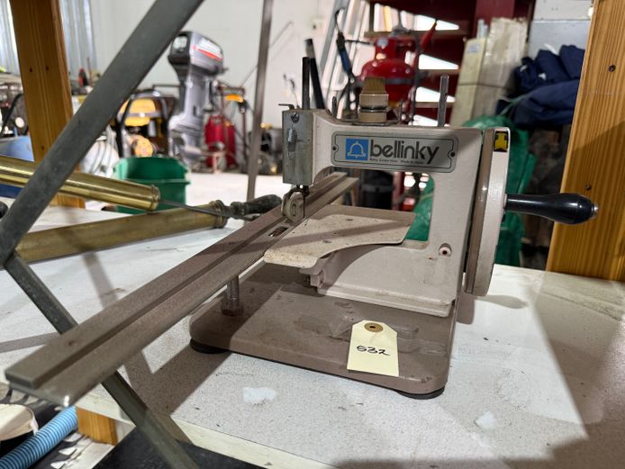 Bellinky Sewing Machine 