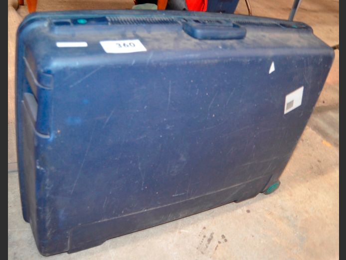 DELSEY HARDSHELL SUITCASE, 70 x 22 x 55cm