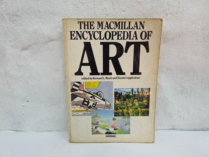The Macmillan Encyclopedia of Art Paperback Book