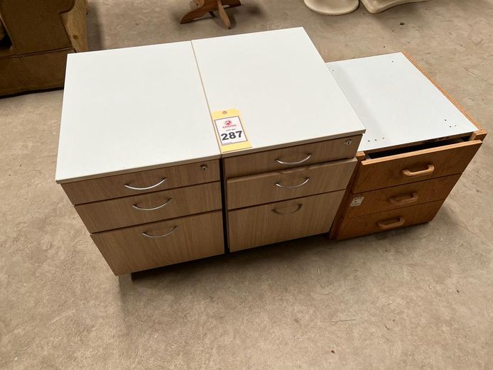 3 x Credenzas